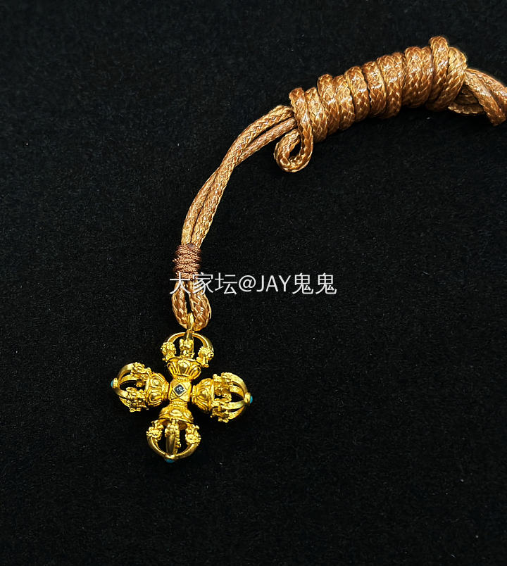 🌟近期哒一些心水小东东🌟

以前买金饰偏向可爱风
三丽鸥   哆啦A梦   蜡笔..._金