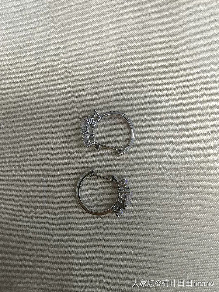 培育钻耳扣上耳来了哦_钻石