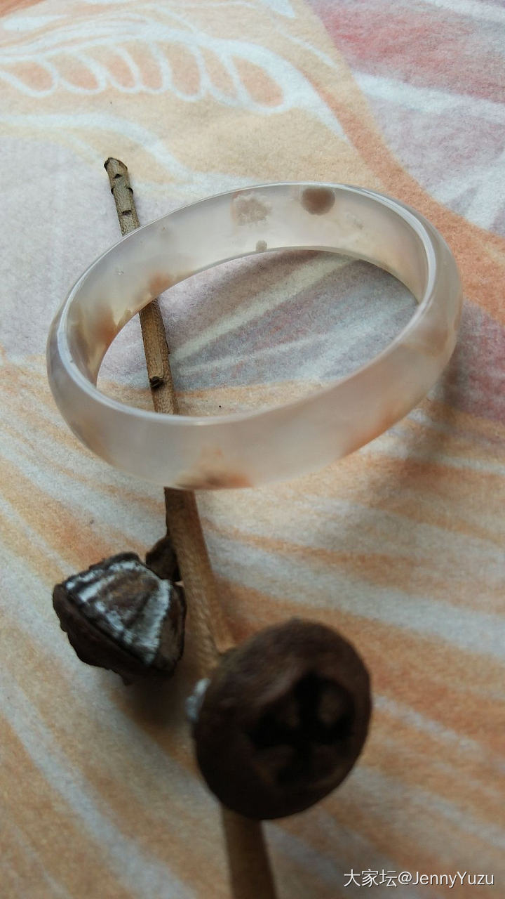 出一些闲置和田玉，手镯挂件都有，24小时鉴赏期_和田玉
