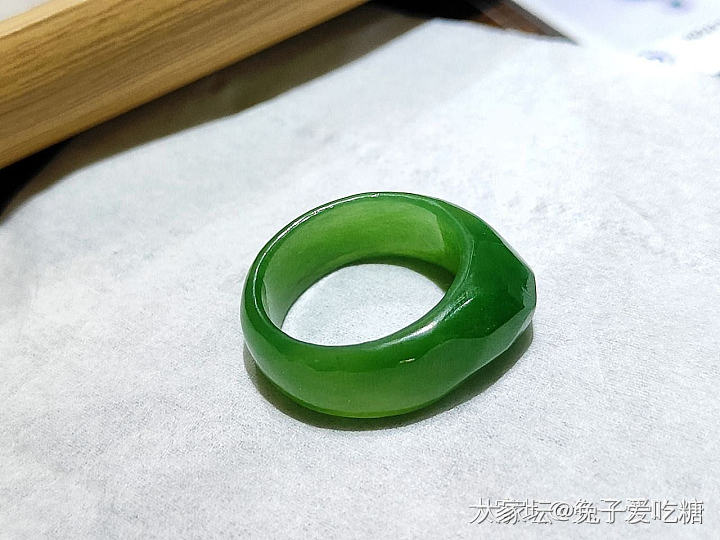 碧玉自有一种温润古朴的美感_时尚首饰金和田玉
