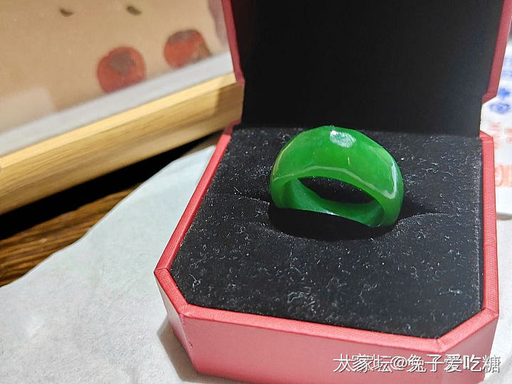 碧玉自有一种温润古朴的美感_时尚首饰金和田玉