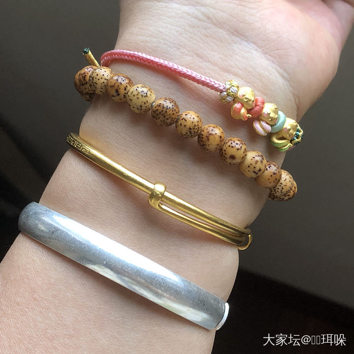 羊毛银镯到了_银