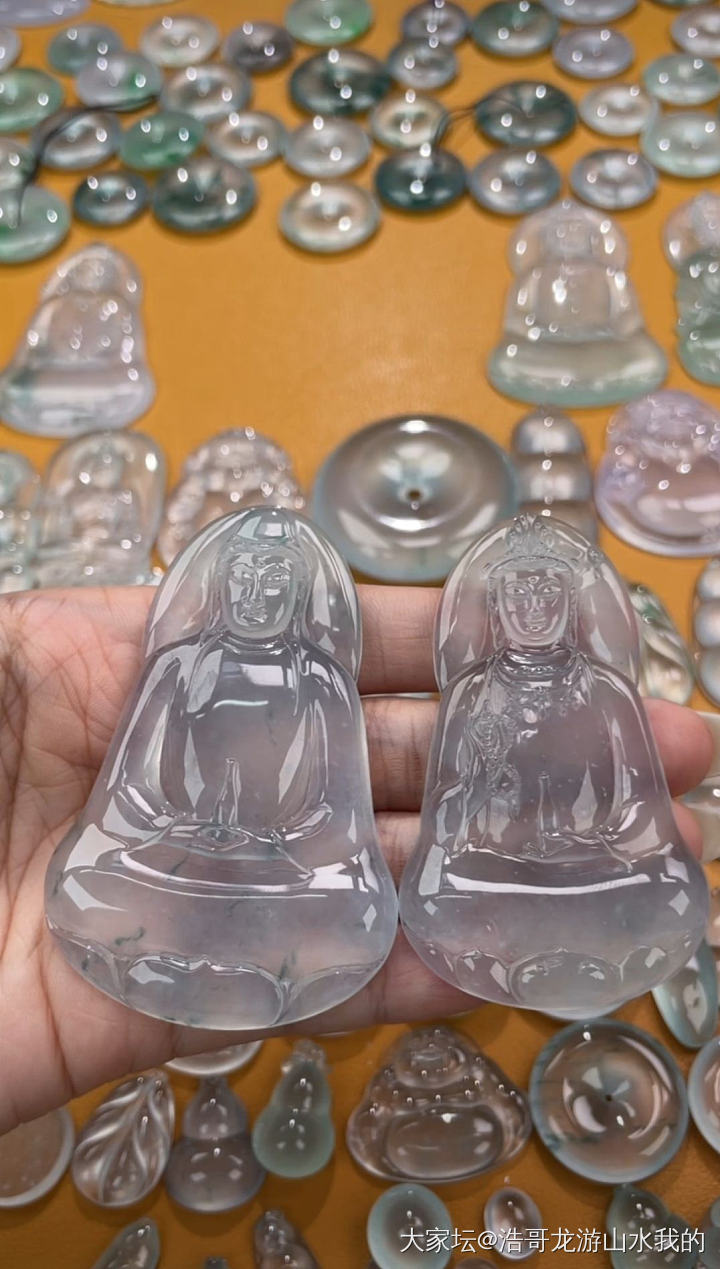 今年的货品似乎更贵了_翡翠