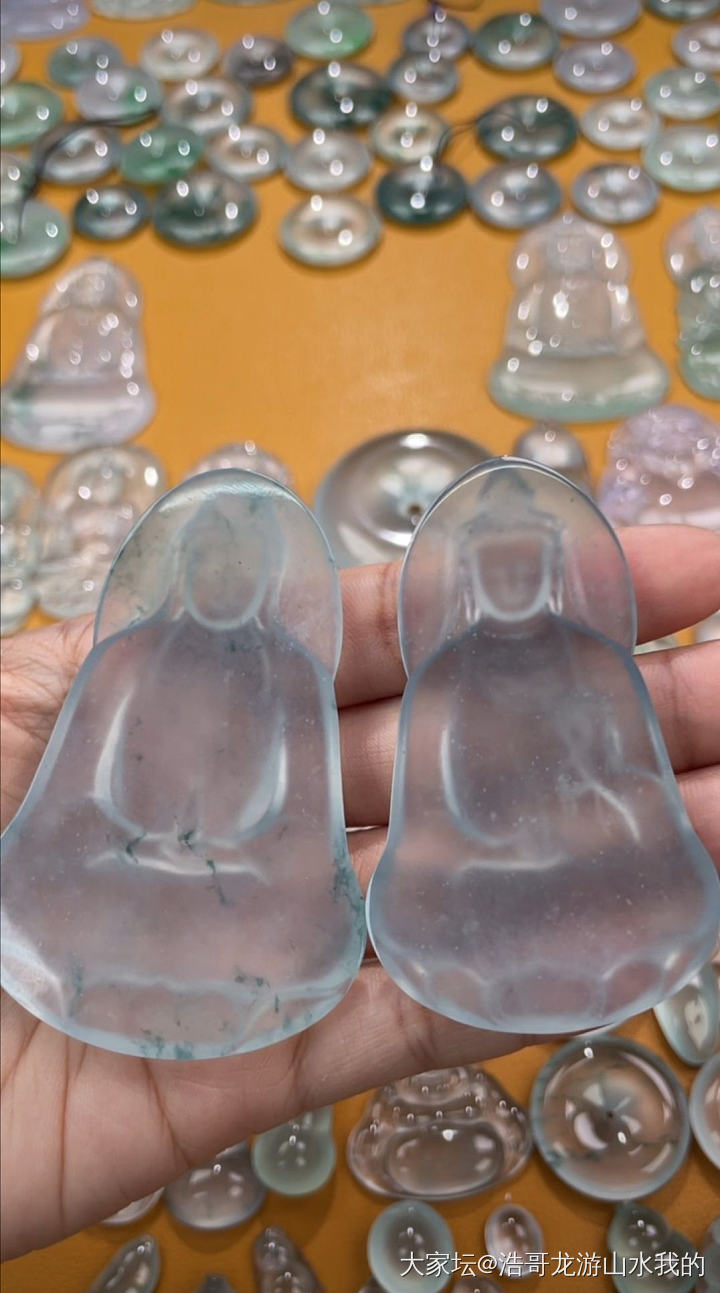 今年的货品似乎更贵了_翡翠