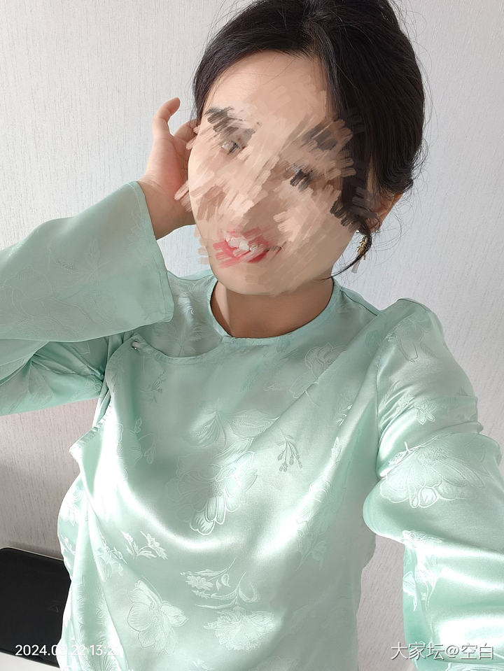 来，亮出你的新中式_穿搭