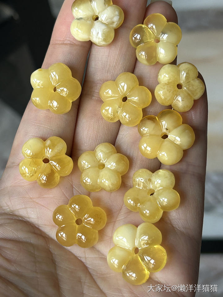 蜜蜡小雕件，幸福花，王同学_琥珀蜜蜡