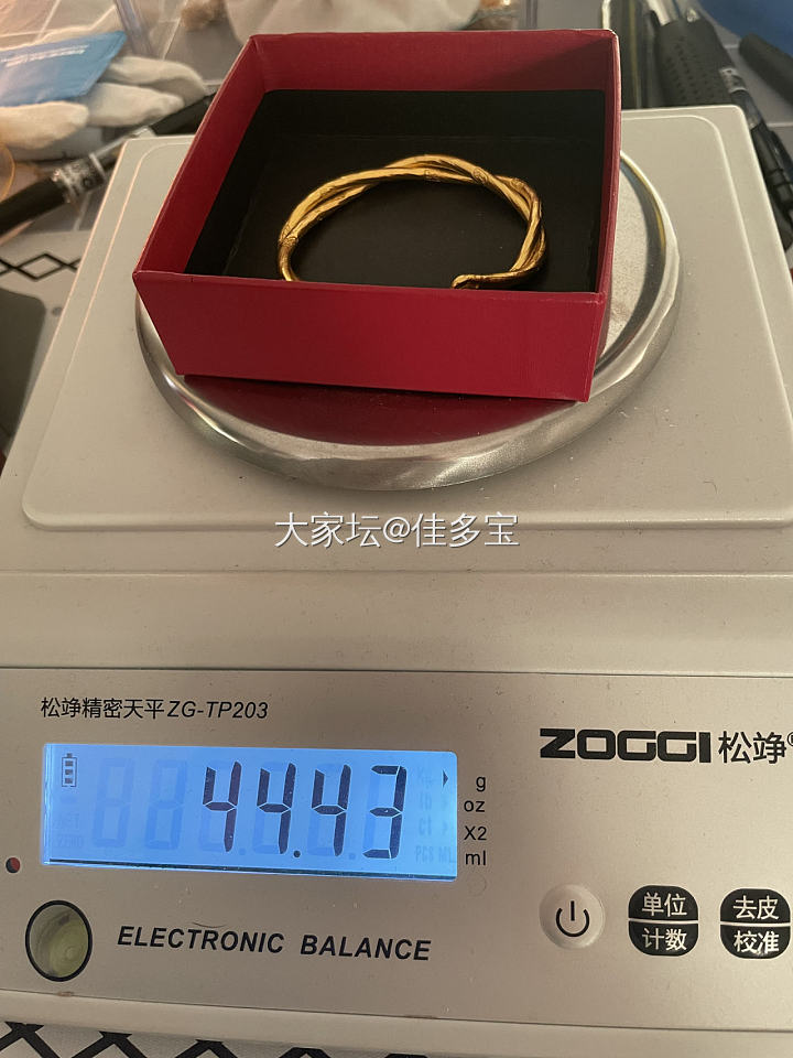 越涨越想买_手镯金