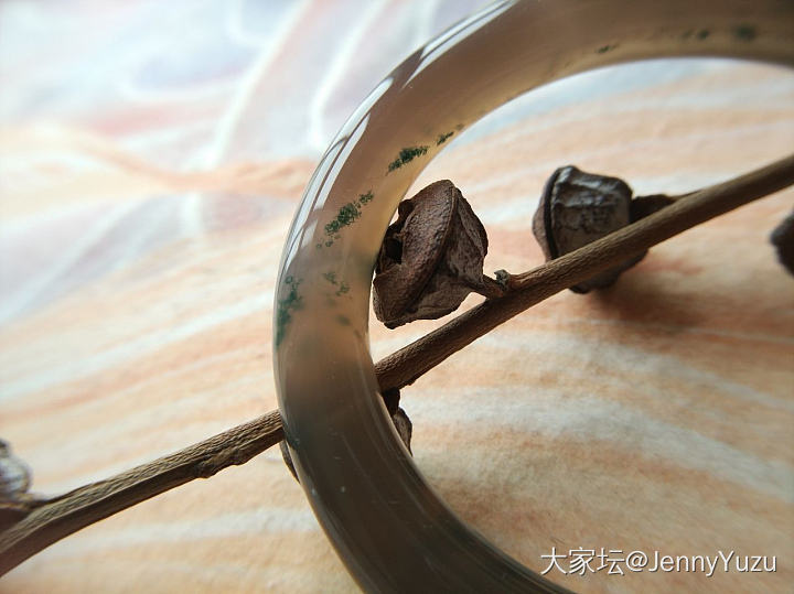 出一些闲置和田玉，手镯挂件都有，24小时鉴赏期_和田玉