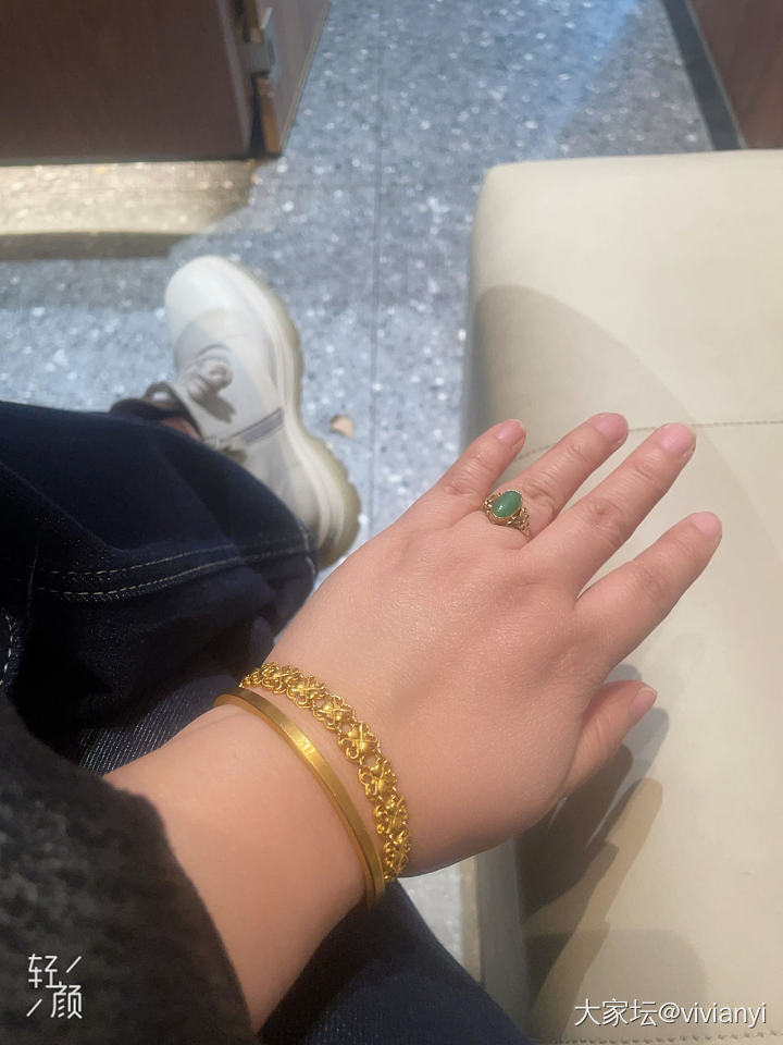 秀出你的左手来_手饰钻石金