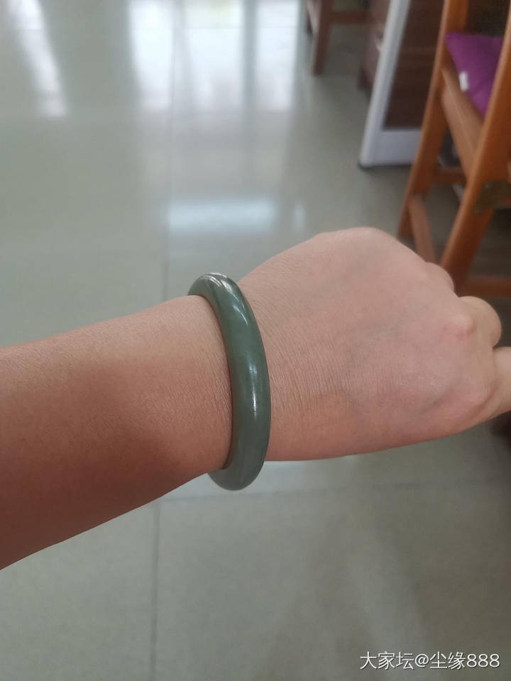 秀出你的左手来_手饰钻石金