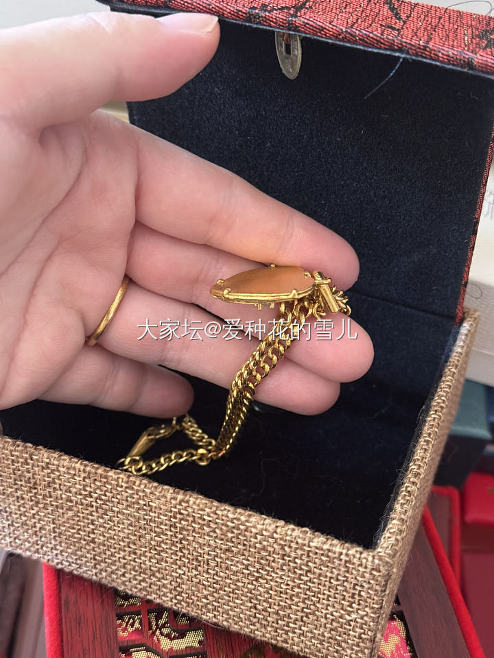 它真的很美呀～_首饰金