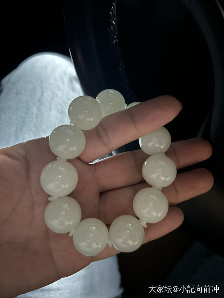 还是和田看着舒心啊！_手镯和田玉