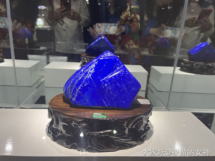 早知道就不等校长家补货了_矿物标本