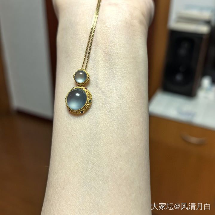 危料如此炸光，世界这么疯狂_翡翠
