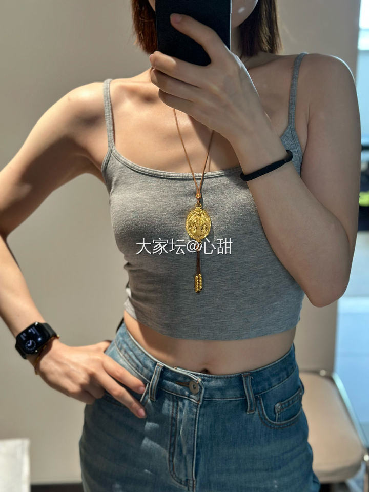 照镜子被自己美到馁…怎么这么劲爆啦…_金
