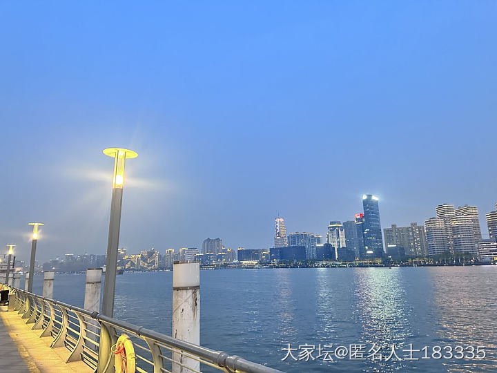假期中…_美食旅游
