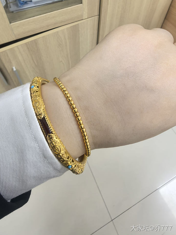 羊毛珠串来啦😊_珠串手镯金