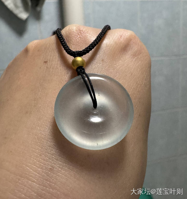 高冰玻璃种翡翠平安扣尺寸25×6毫米_翡翠