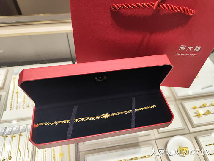 周大福新品_项链金