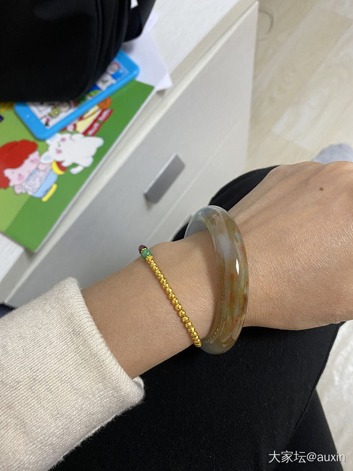 特色翡翠｜春带彩遇见黄加蓝_手镯翡翠