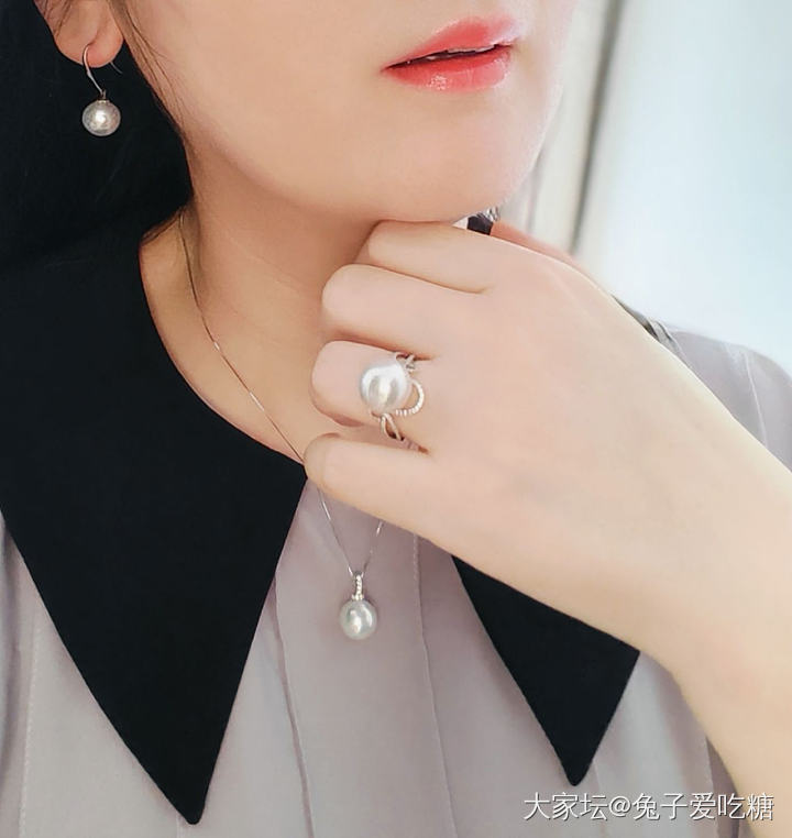 今日份装备 miumiu连衣裙+澳白套装_丽人有机宝石