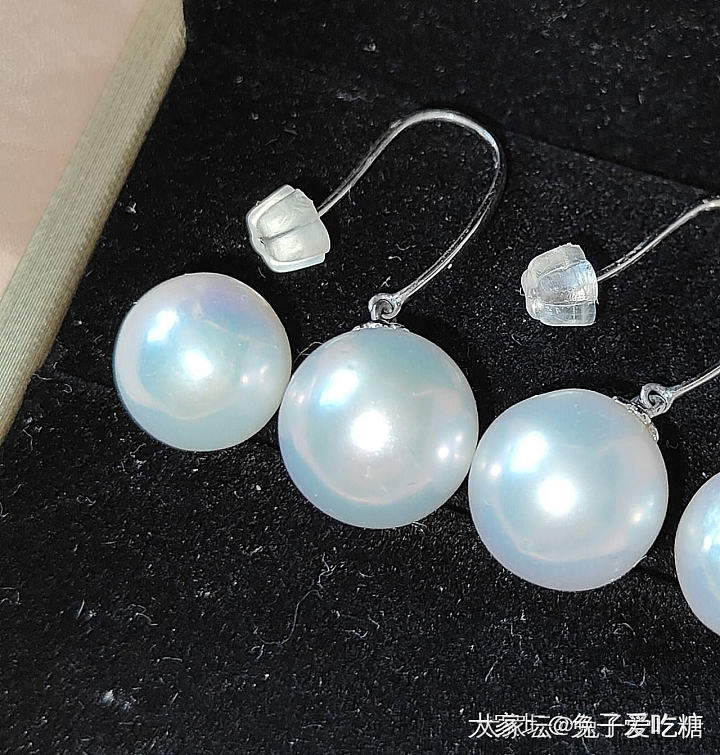今日份装备 miumiu连衣裙+澳白套装_丽人有机宝石