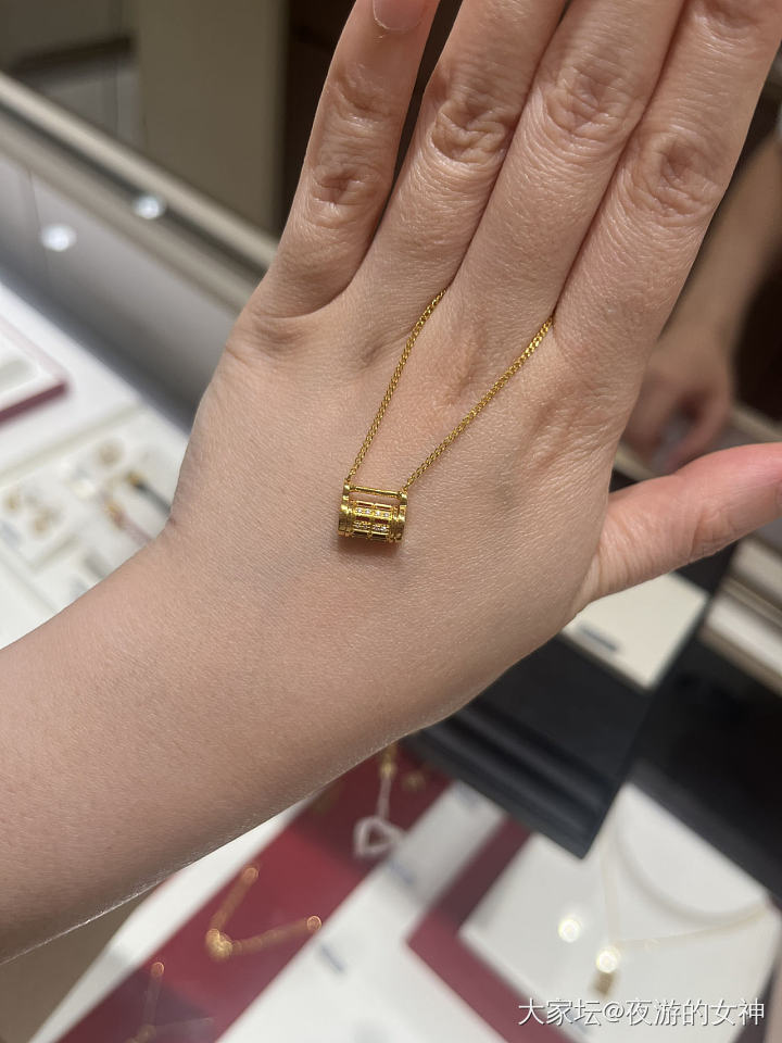 天杀的它送我一张两百元的券_金