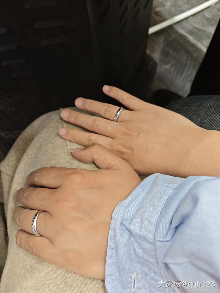 结婚13年了，三位数的对戒也很香。_戒指