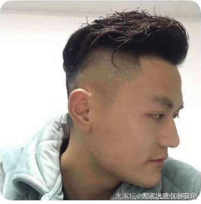坛里的两个男人_闲聊