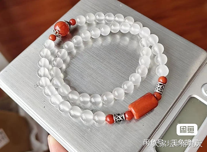今天被坛友夸了好多，我再发几张最近卖给一个老粉姐姐的珠链，我再多臭美一会儿 😄_搭配手工diy