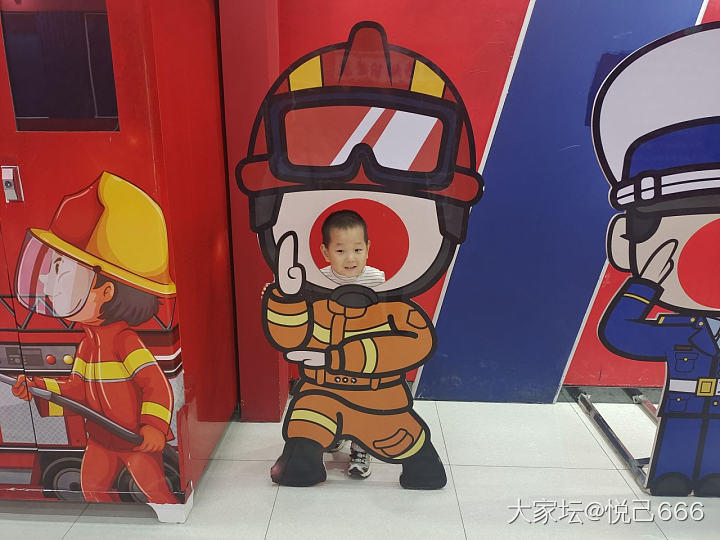 从小就喜欢的两大职业(ღ˘⌣˘ღ)_工作