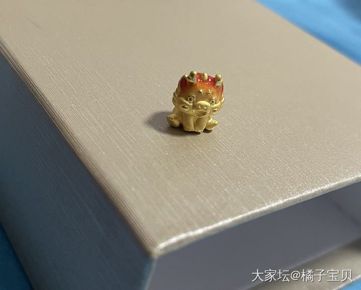 普通人戴金首饰的变少了_首饰