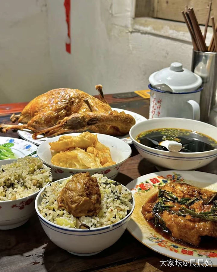 带你吃美食「无锡鸡鸭鹅大酒店」_美食