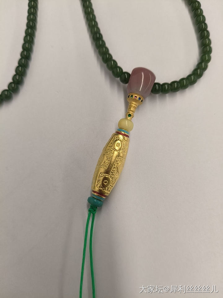 暂时这样？今天阴天下雨🌧️，碧玉小珠子拍的有点黑_珠串和田玉