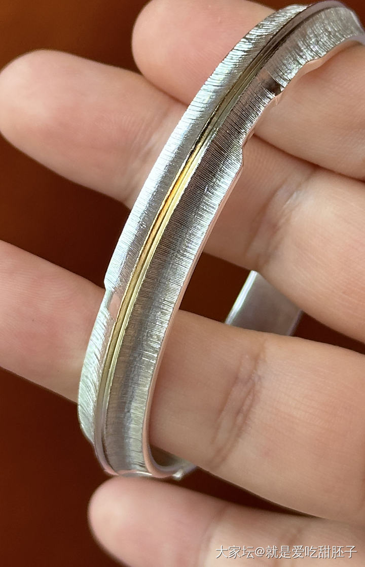氧化成金色的银子_手镯银