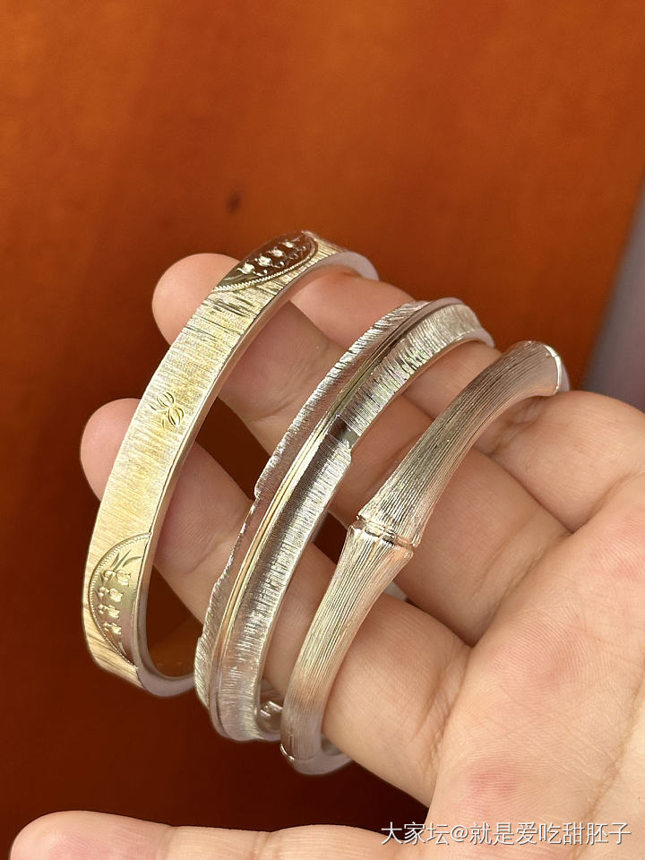 氧化成金色的银子_手镯银