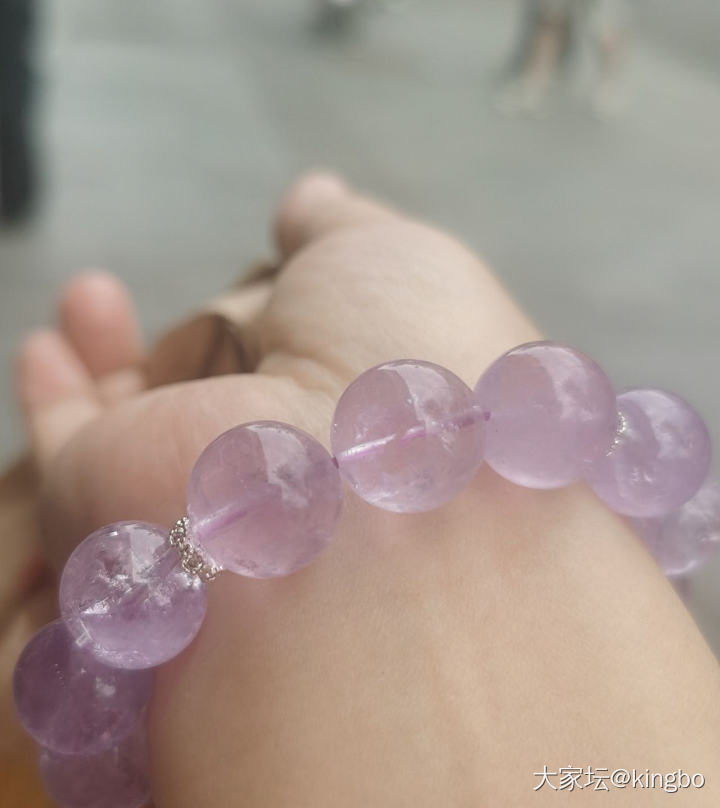 紫锂辉的胞妹_彩色宝石