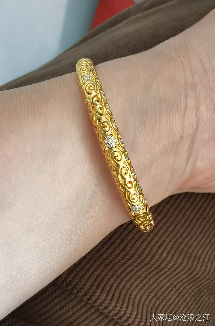 金价越高越想买_手镯金