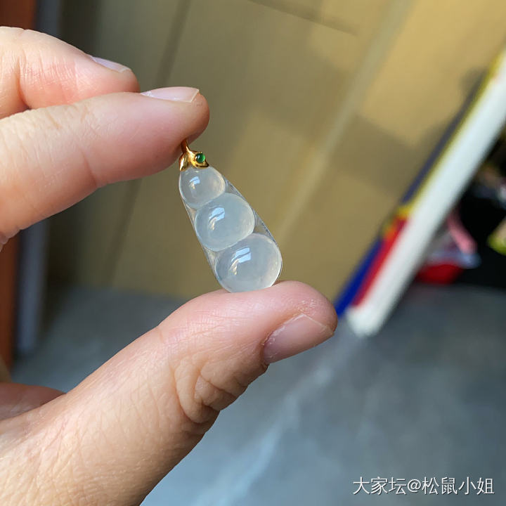 很哇塞的翡翠小件便宜出啦_翡翠