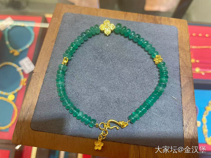 天然祖母绿小串珠哪里买呀_祖母绿