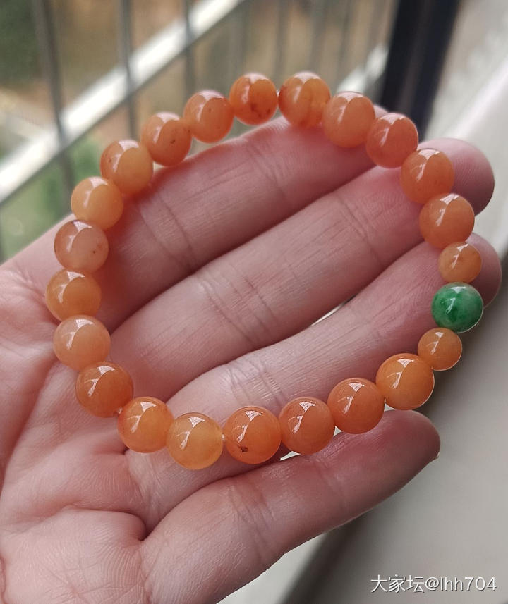 五彩玉手串_翡翠