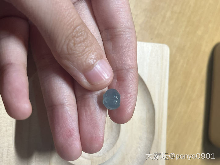 翡翠莲花珠_翡翠