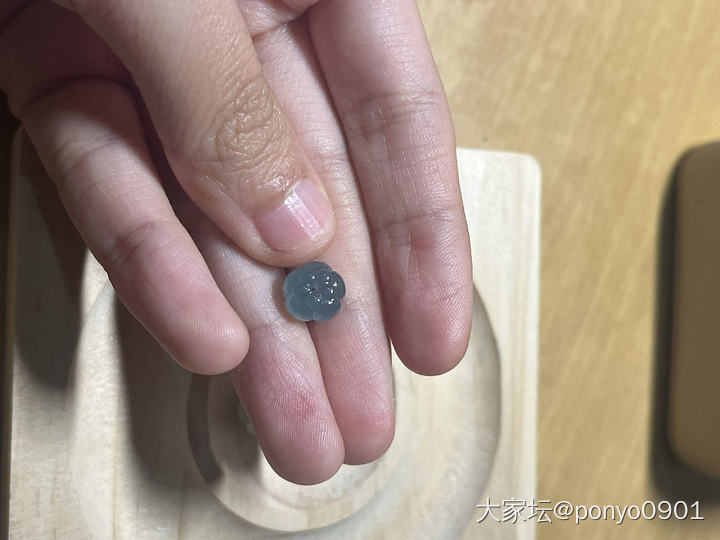 翡翠莲花珠_翡翠