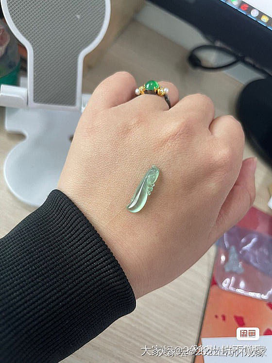 自刀翡翠黄金饰品和包包等_首饰