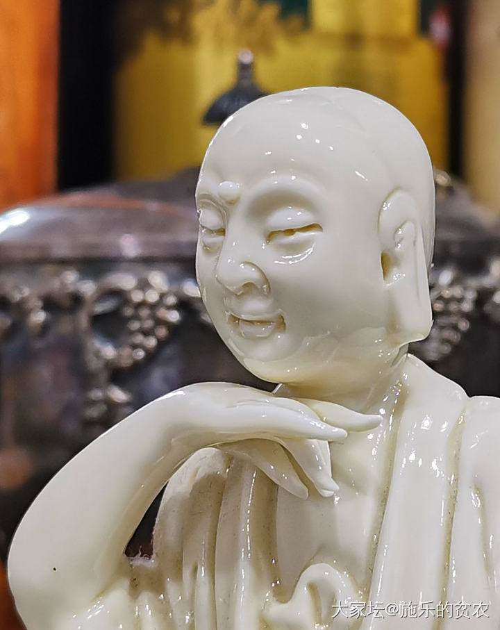谁更白：明代德化与晚唐定窑白瓷_收藏