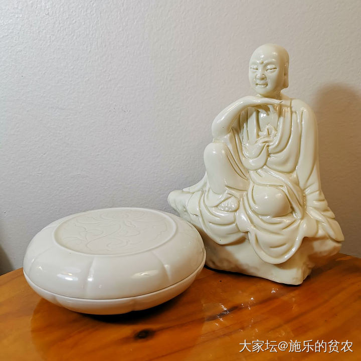 谁更白：明代德化与晚唐定窑白瓷_收藏