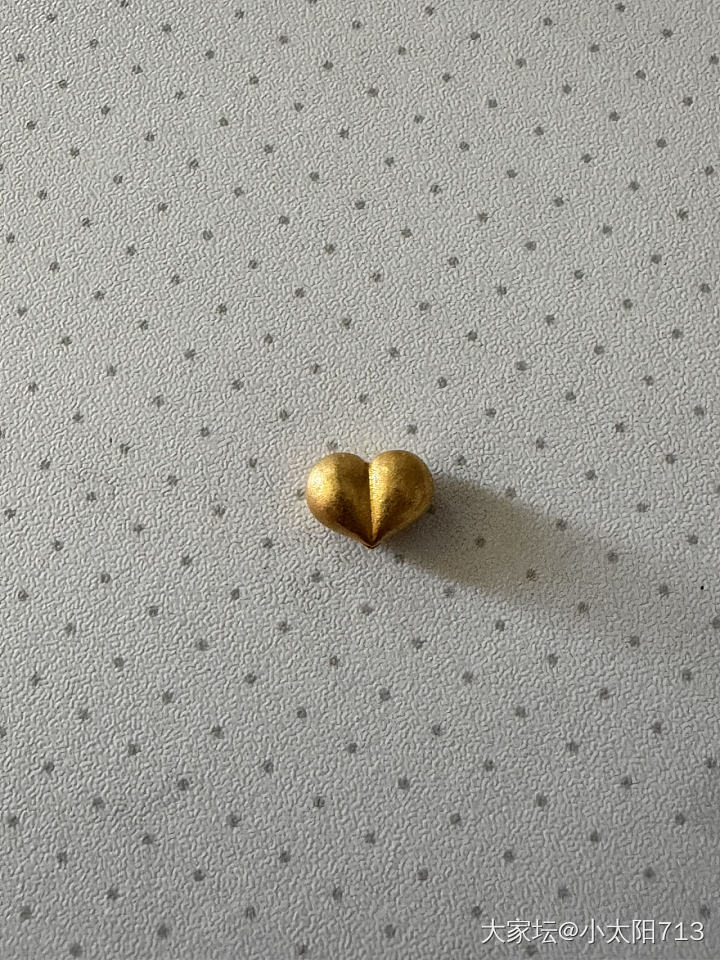 话外音说金丝猴的铃铛都是爱你的形状_宠物
