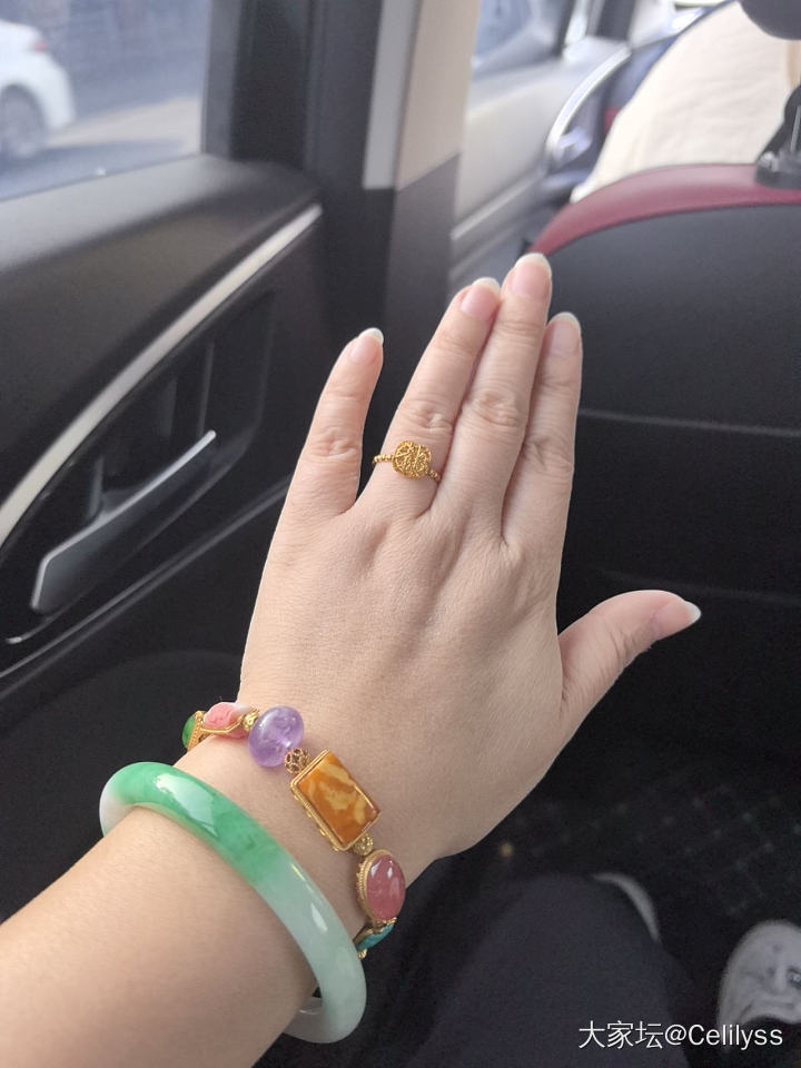 阳光是最好的滤镜_翡翠