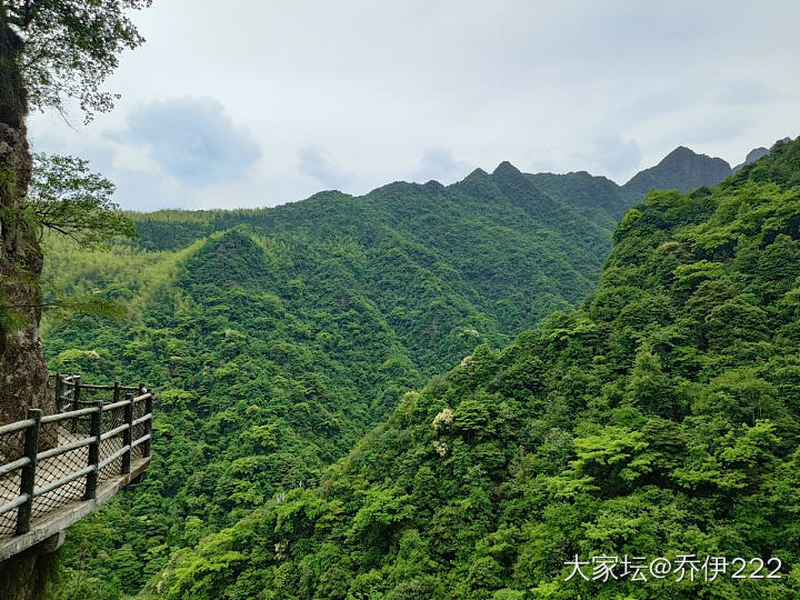 美景美食玩high了_旅游