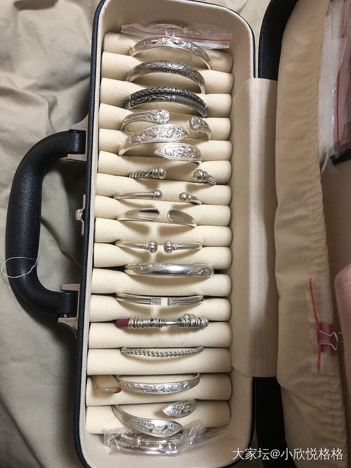 银镯为啥都那么重啊_银